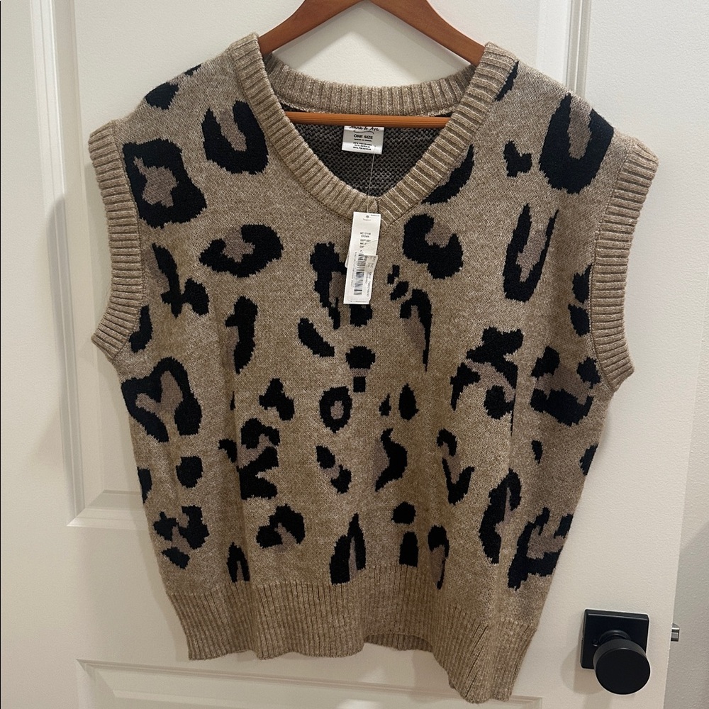 Anna & Ava Ribbed Knit Sweater Vest